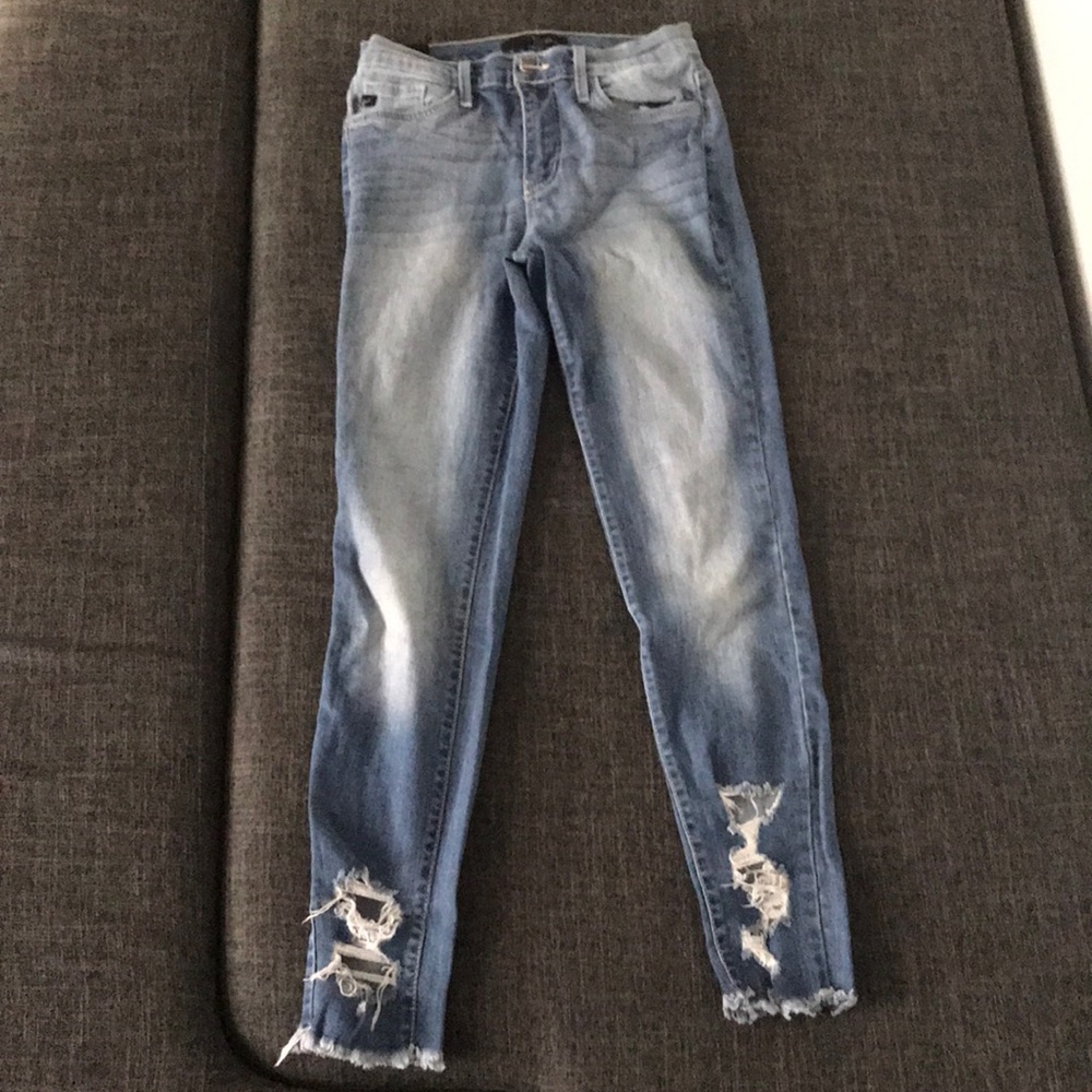 Light wash jeans